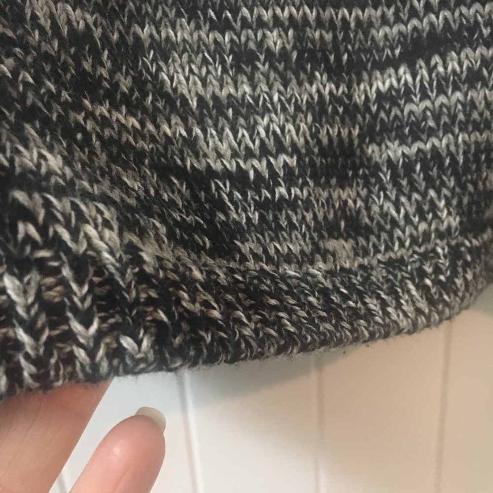 Chaps Sweater - Picture 6 of 6